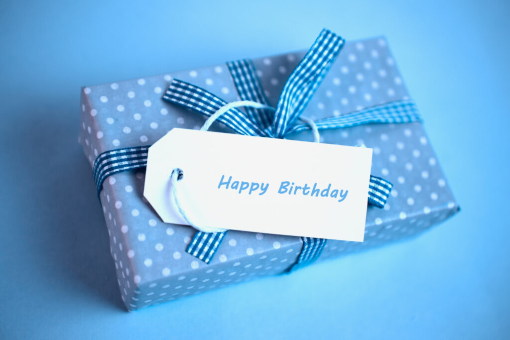 Curated Finds: Top Custom Birthday Gifts for This Season